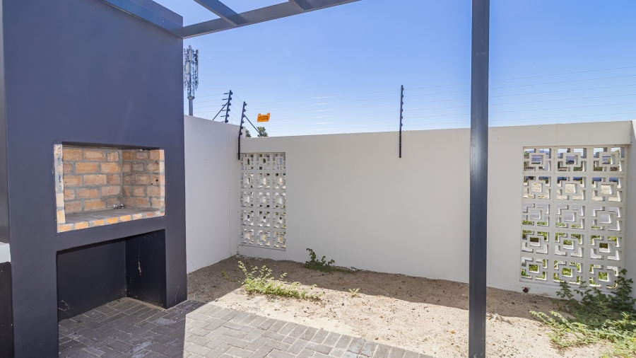 To Let 3 Bedroom Property for Rent in Sandown Western Cape